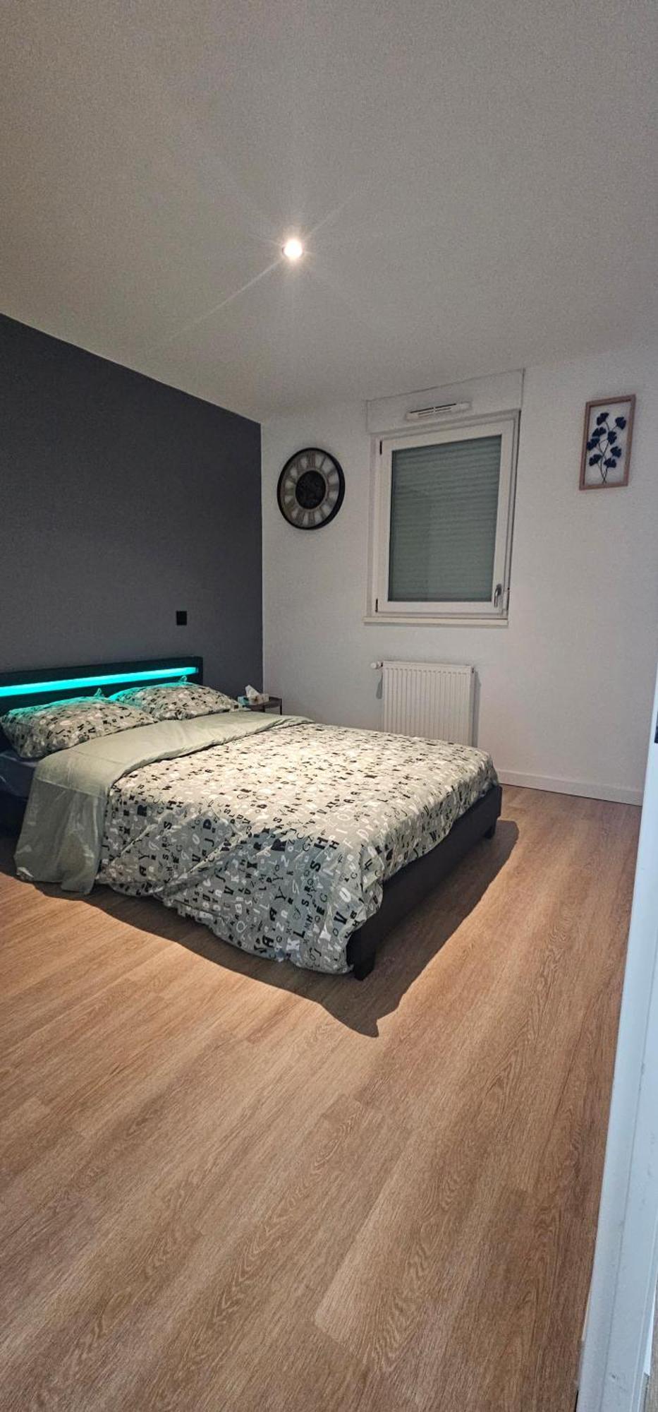 Charmant Appartement Tout Equipe 塞尔 外观 照片